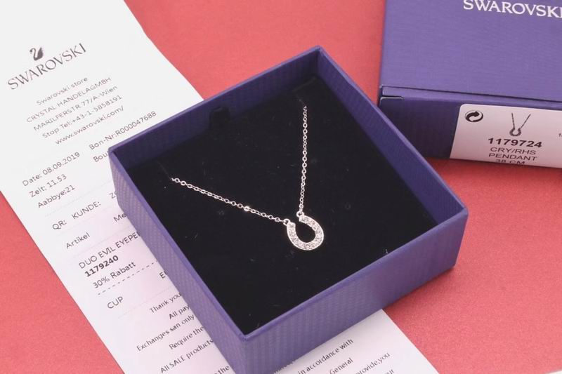 Swarovski Necklace 03lyr99